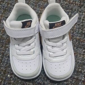 Nike Kids White and Black Sneakers